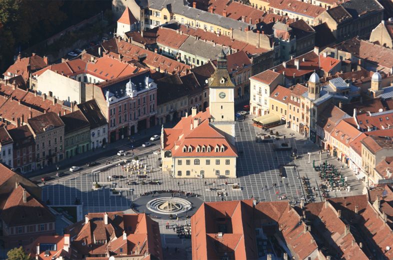 2-Day Transylvania Break From Bucharest - Sighisoara by lantern light: a UNESCO citadel you can still live in