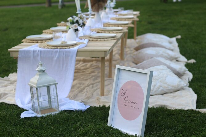 2-Hour Luxury Picnic in Cluj-Napoca Romania - Key things that make this picnic worth your time