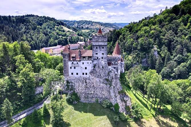 3-Castle: Peles,Bran,Rasnov,Sinaia Monastery from Brasov w pickup - Transfers, timing, and what a realistic schedule looks like