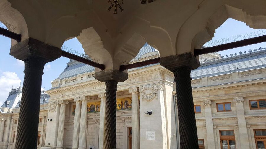 3-Hour Guided Tour of Communist Bucharest - Logistics That Actually Affect Your Day