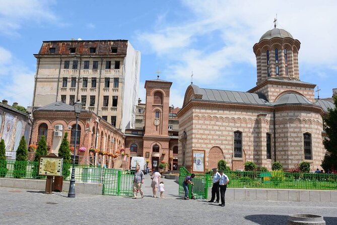 3h Bucharest Private Walking Tour - only your group - Stop 3: Calea Victoriei, The City’s Main Artery