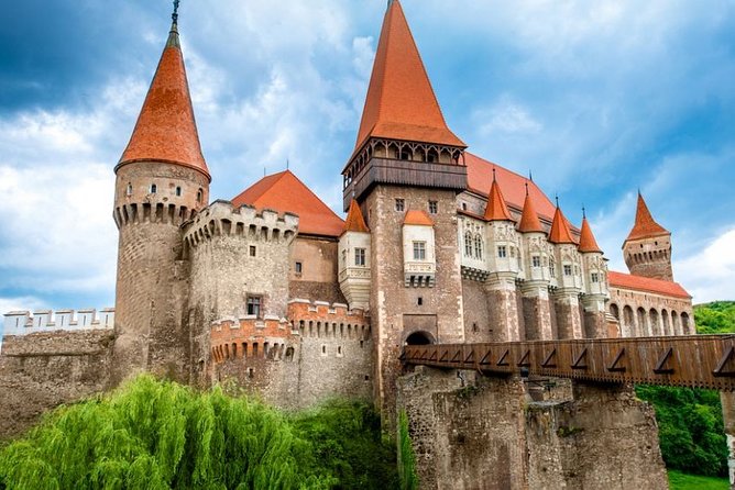 4 Days Private Transylvania Tour from Bucharest - Cozia Monastery to Sibius Three Squares