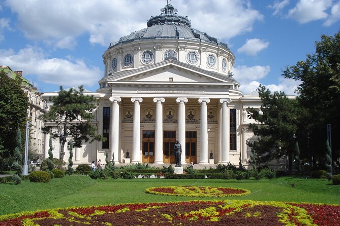 4h Bucharest City Tour - Group Trip Maximum 5 Persons - The Taste of Bucharest - A tight loop of power, daily life, and old Bucharest