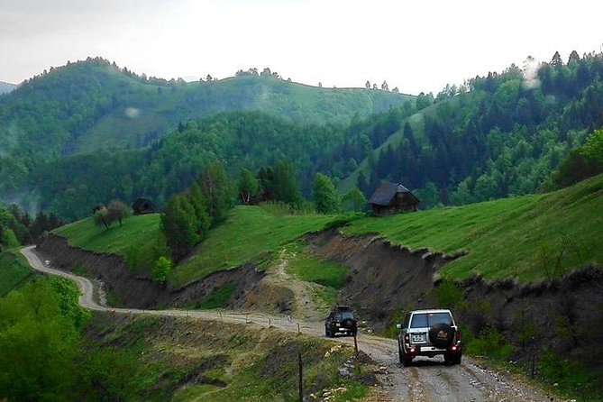 4x4 Nature Tour in Land of Dracula - 1 day - Bran Area Free Time, Plus Optional Bran Castle Planning