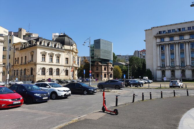 6h Bucharest Communism Private Tour - Ceausescu Mainson - Catedrala Patriarhala, a functioning cathedral on a political day