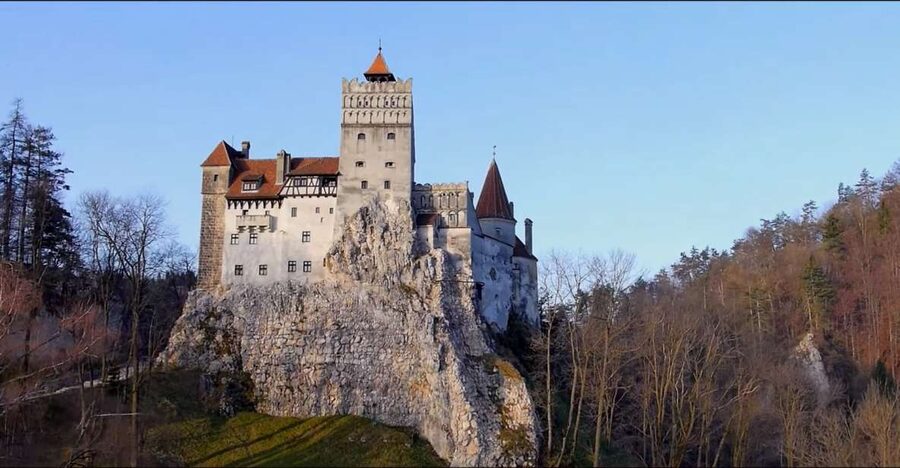 7h Dracula's Castle Private Tour from Bucharest - Fast Tour - Should you book this private Fast Tour?