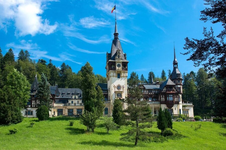 A day at the castles - Transylvania full day private tour - Bucharest pickup to Valea Prahovei, the drive sets expectations