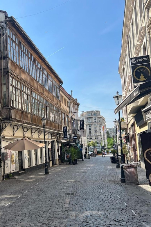 A Tale of Bucharest Old Town Walking Tour - Pace, Questions, and How Guides Like Alex Make It Work