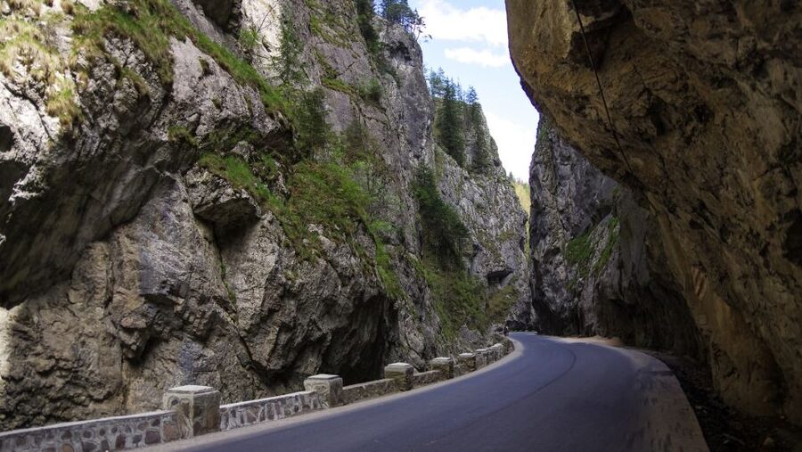 Adventure trip from Iasi: Hiking in the Carpathian Mountains - Key highlights worth circling on your map