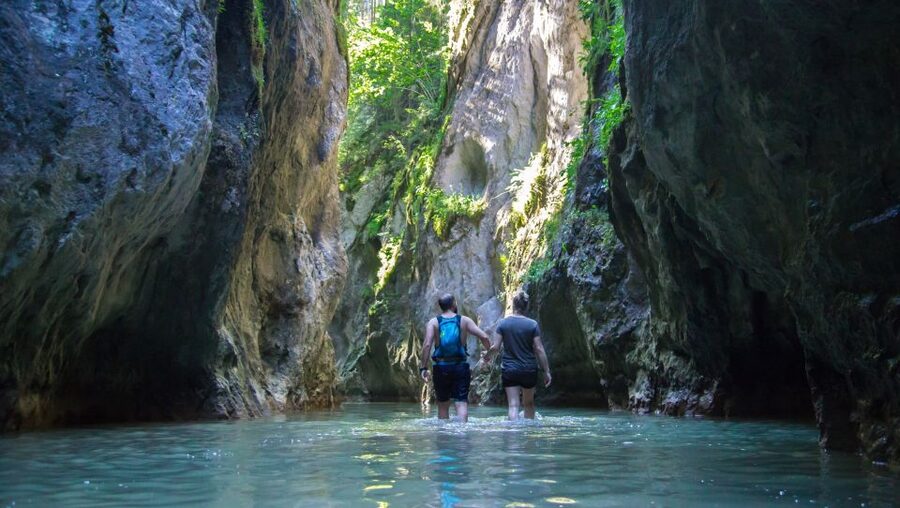 Adventure trip from Iasi: Hiking in the Carpathian Mountains - Sugau Gorges: calcareous cliffs, pine relics, and the Tunnel Cave