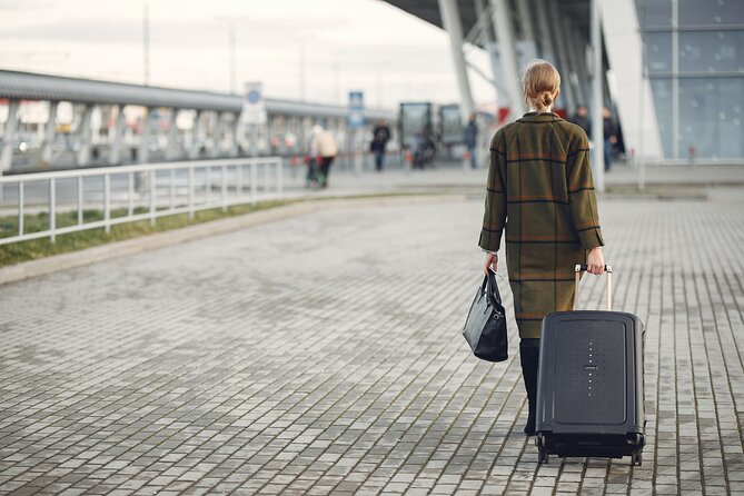 Airport transfer Otopeni to Bucharest - Quick take: what matters most here