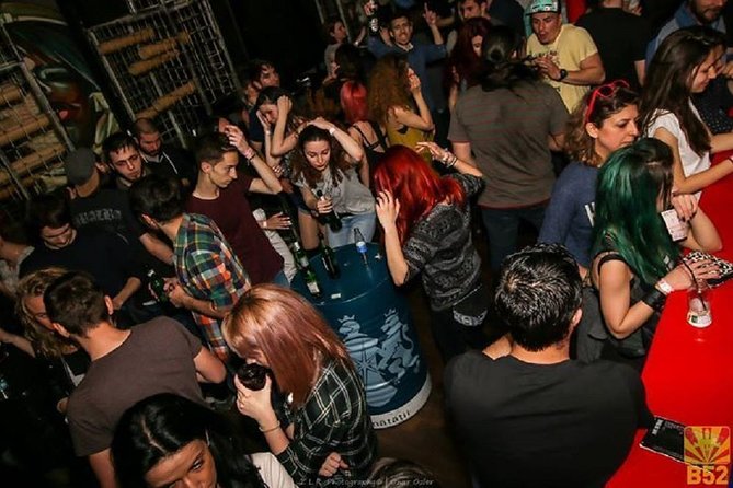 Bar Crawling - Key highlights worth marking on your night plan