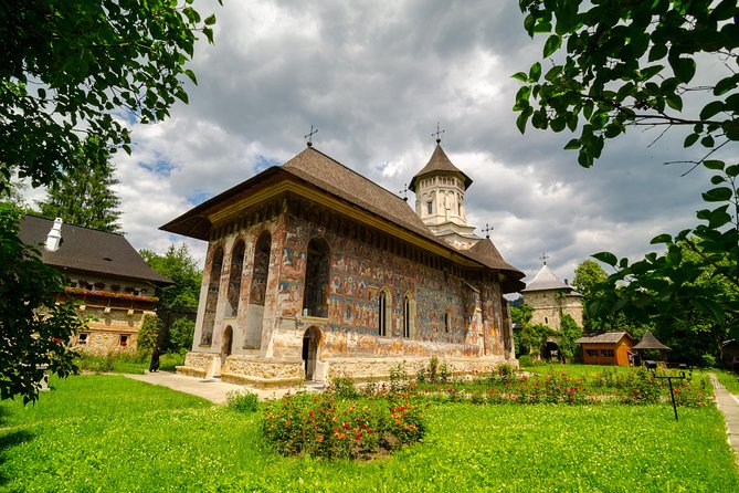 Best of Romania in 10 Days - Neamt and Piatra Neamt: fort views plus a cable car moment