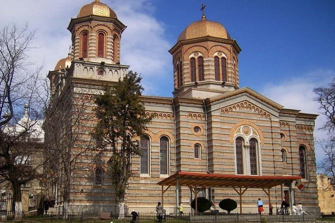 Black Sea Private Tour, Day Trip to Constanta from Bucharest - The Mosque of Constanta Minaret: A Short Cultural Stop You Can Actually Fit