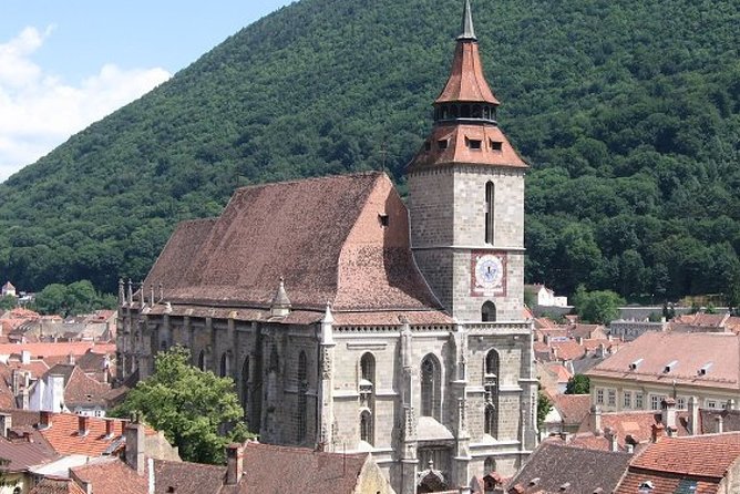 Brasov City Guided Walking Tour for Small Group - Getting Oriented at Piața Sfatului