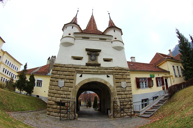 Brasov City Tour - Visit the CROWN City included Black Church entrance - Small timing realities and how to protect your plan