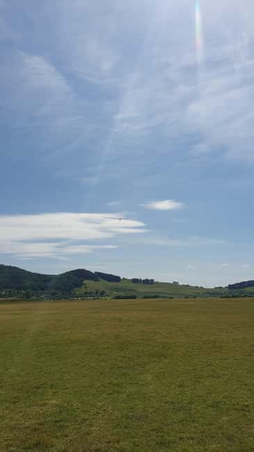 Brasov: Glider Flight Experience at Sanpetru Airfield - Instructor and language support: English, Russian, Romanian