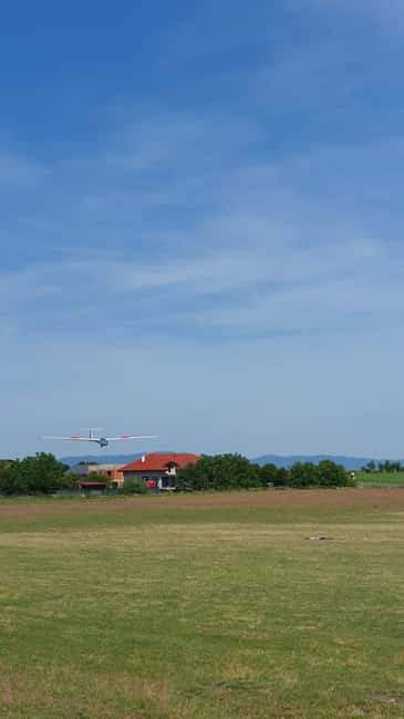 Brasov: Glider Flight Experience at Sanpetru Airfield - What to bring and what to wear (keep it simple)