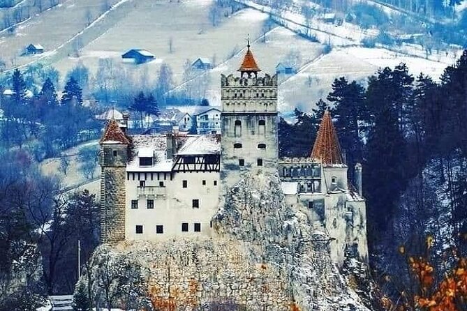 Brasov: Peles Castle, Bran Castles and Rasnov Fortress Day Tour - Quick hits