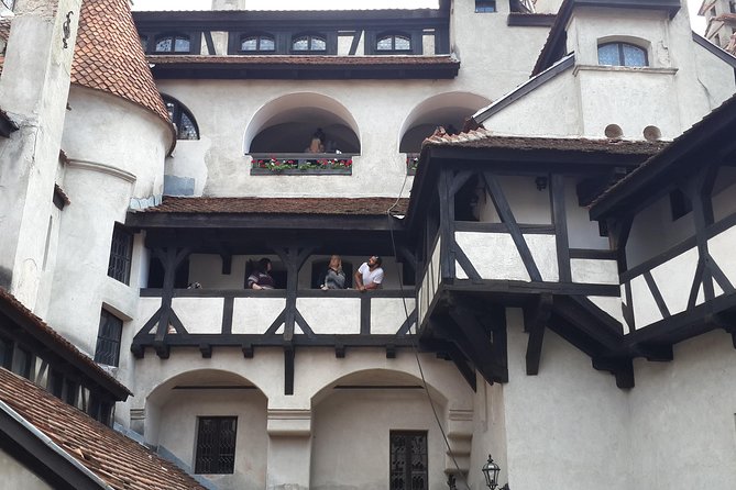 Brasov: Peles Castle, Bran Castles and Rasnov Fortress Day Tour - Sinaia Stop: Peles Castle and When You See It From Outside