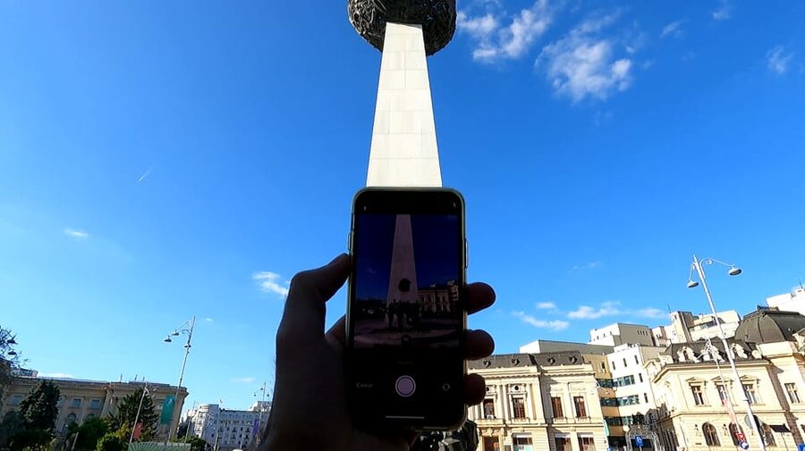 Bucharest 1989 Revolution Walking Tour with Smartphone App - The concept: history on your feet, not just in your head