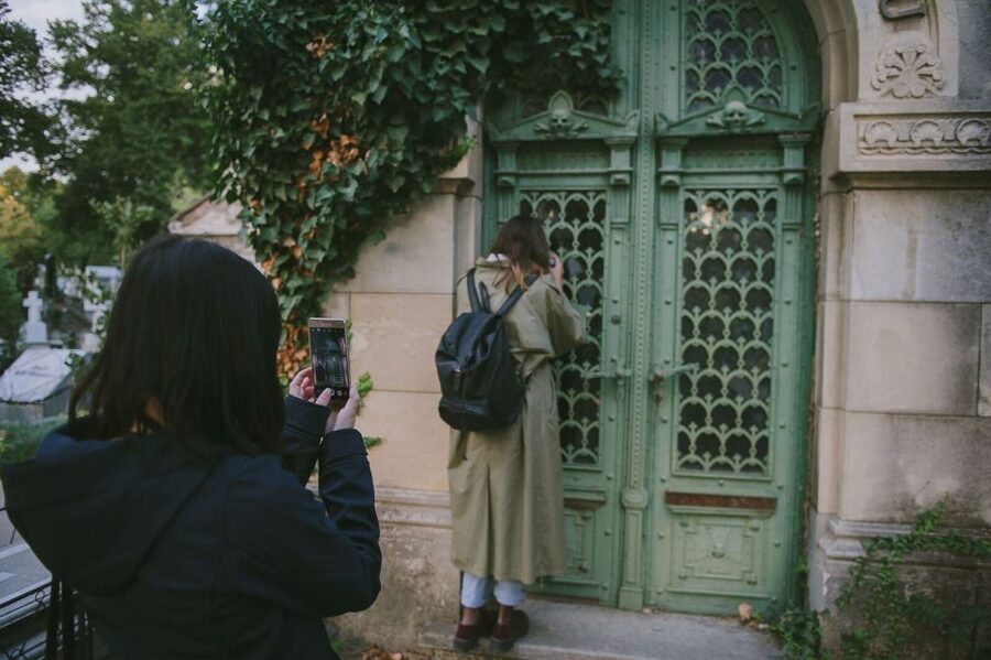 Bucharest: 3-Hour Dark History Tour with a Local - Key highlights you will actually notice
