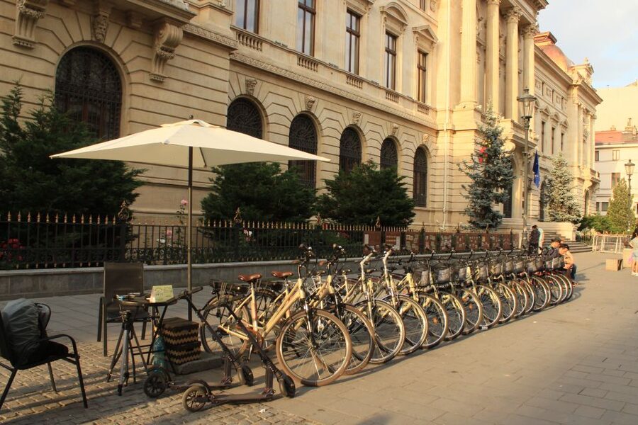 Bucharest Bike Rentals - Entering Bucharest by Bike, Not by Wait Time