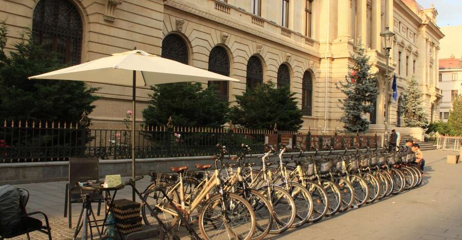 Bucharest Bike Rentals - Getting Around Smoothly: Flat Ride, Less Cycling Infrastructure