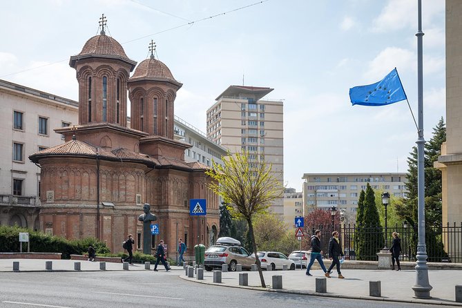 Bucharest Chronicles - Piața 21 Decembrie 1989: where the tour sets your mental map