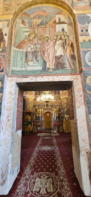 Bucharest city tour Mogosoaia Palace & Snagov Monastery - Small group touring and what it means for your experience