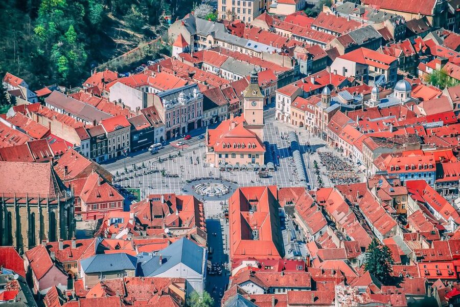 Bucharest: Day Trip to Dracula Castle, Peles Castle & Brașov - Bran Castle: Dracula’s Castle, steep stairs, and a reality check