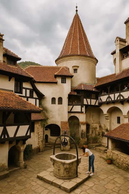 Bucharest : Dracula Castle, Peleș Castle & Brașov Day Trip - Brașov Old Town: medieval streets after the castle marathon