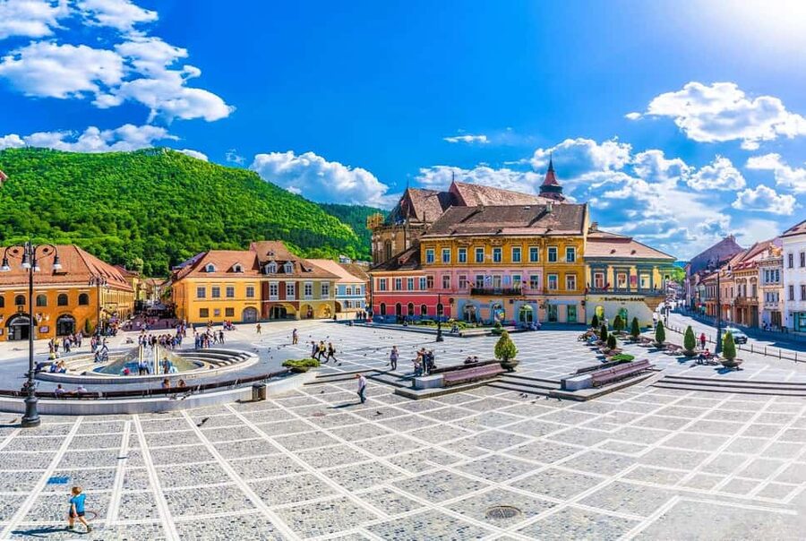Bucharest : Dracula Castle, Peleș Castle & Brașov Day Trip - Who should book this Bucharest castles and Brașov day trip