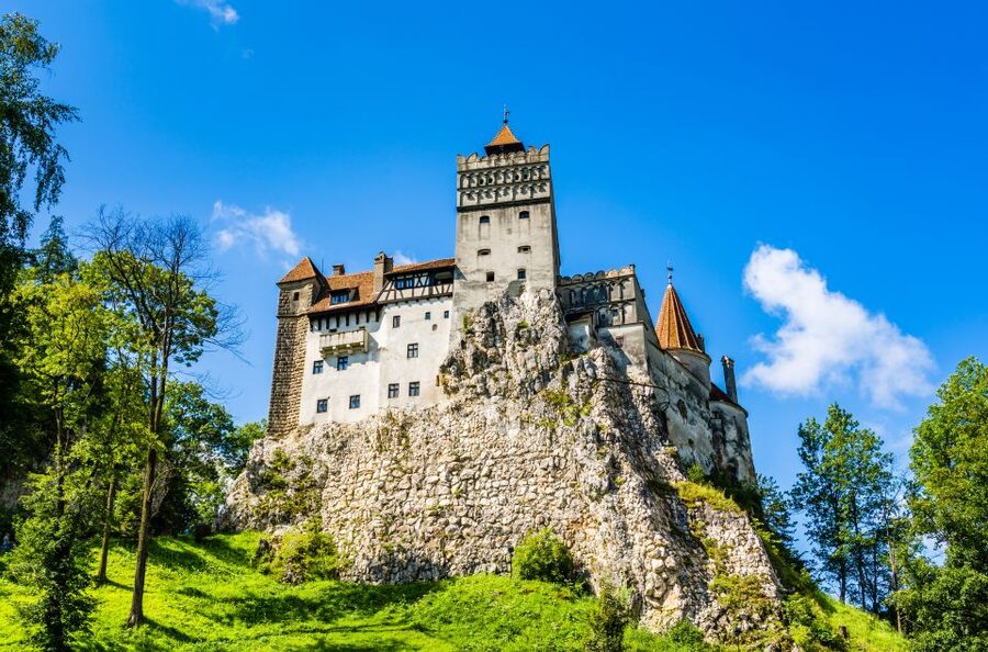 Bucharest: Dracula Castle, Peles Castle & Brasov Guided Tour - Who This Tour Fits Best (and Who Should Rethink)