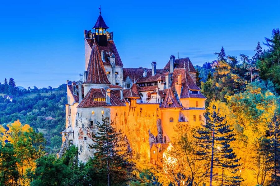 Bucharest Dracula Castles, Wednesday Castles & Peles Castles - The Real Logistics: Pickup, Timing, and a Small-Group Van