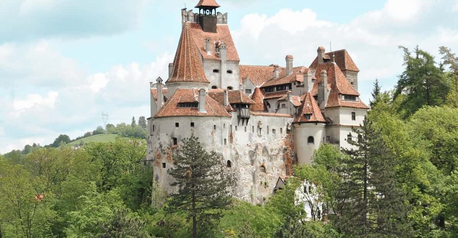 Bucharest: Dracula's Castle, Peleș Castle & Brașov Day Trip - Bran Castle: Dracula legends, Vlad the Impaler, and real fortress views