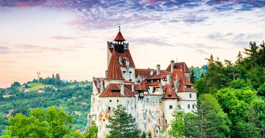 Bucharest: Dracula's Castle, Peles Castle, & Brasov Old Town - Key things to know before you go