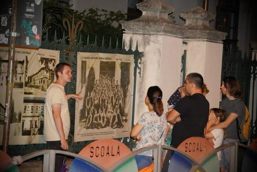 Bucharest: Ghost Stories & Romanian Mythology Walking Tour - A real 1970s vampire story, for when you want more than legend