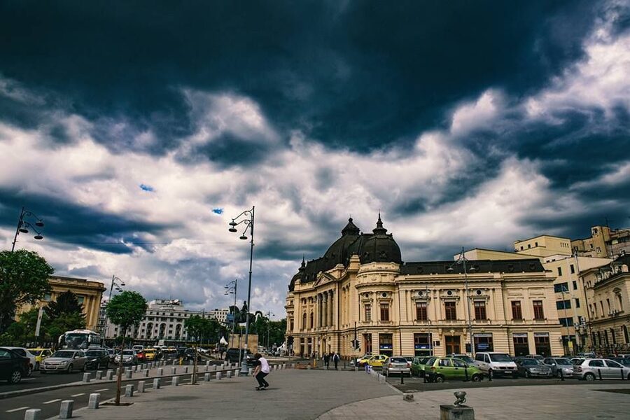 Bucharest: Half Day Bike Tour - The Palace of the Parliament: scale that makes your brain pause