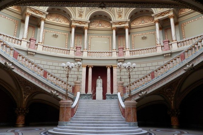 Bucharest Layover Tour (6 - Hour Private City Tour Between Flights) - Night tour option and how to think about timing