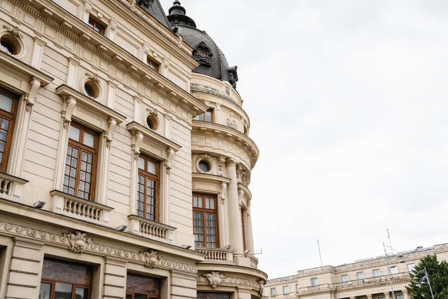 Bucharest: Local Food and History Tour - Andrei or Andreea: How the Guide Changes Your Understanding of Bucharest