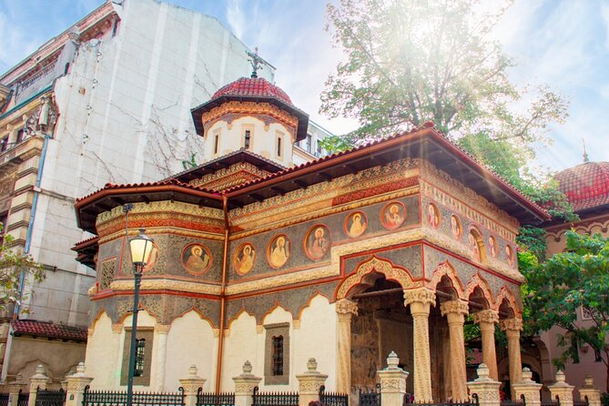 Bucharest Old Town Treasure Hunt: Walking Tour & Game - Start Easy Near Hanul lui Manuc (Str. Franceză 62)