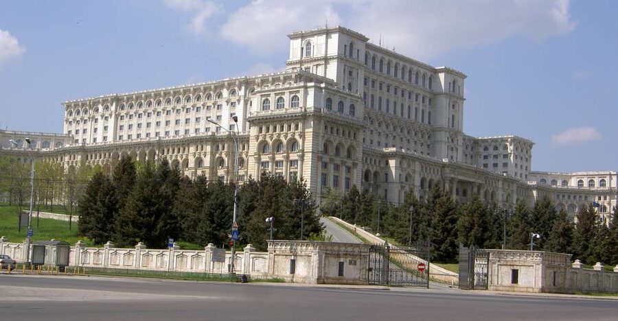 Bucharest: Parliament Senate Entry Tickets and Guided Tour - Why a 1-Hour Senate Entry Tour Works So Well