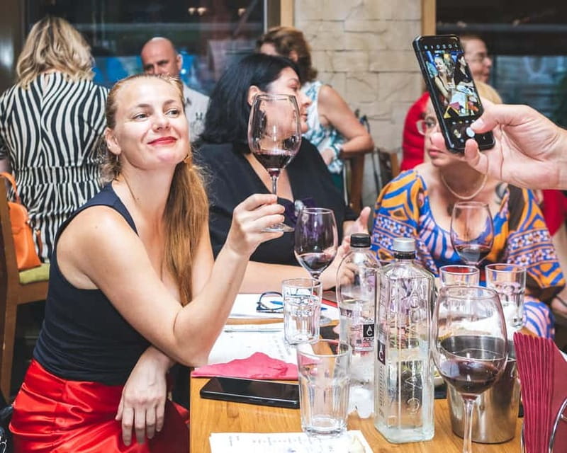 Bucharest: Romanian Wine Tasting Experience at Corks - Your Five-Wine Flight, From Fetească Regală to Busuioacă de Bohotin