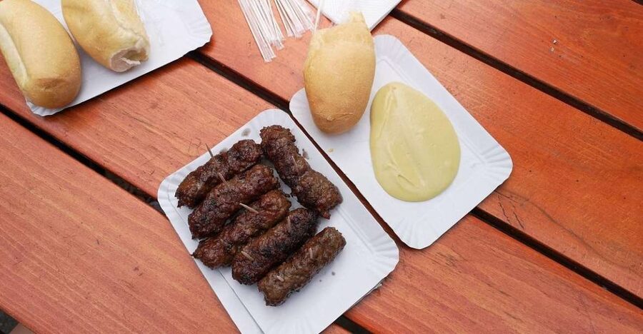 Bucharest: Street Food Tour with a Local Guide - The Communist-Era Breakfast Snack You’ll Taste First