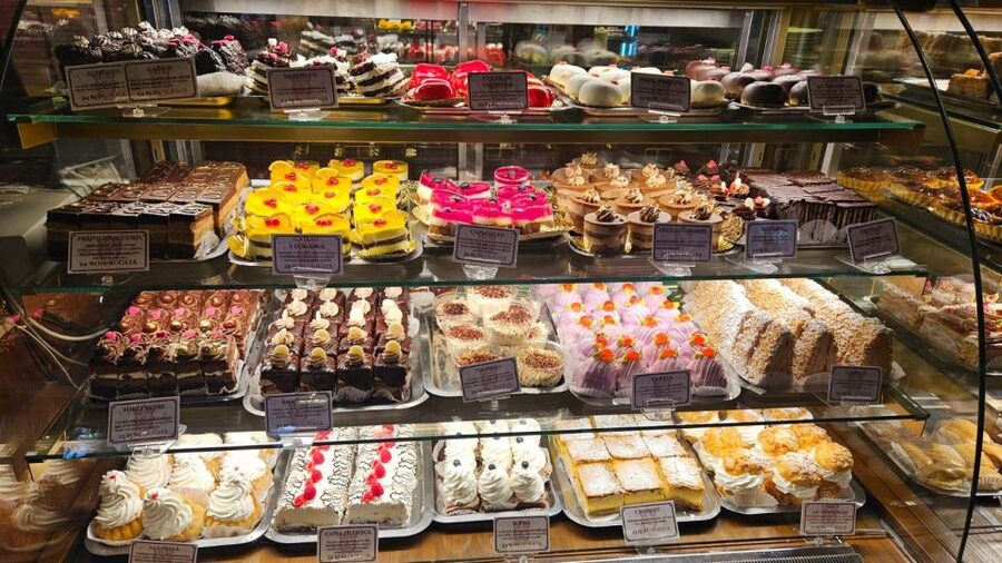 Bucharest: Sweet Delights History and Desserts Walking Tour - Practical tips so you enjoy every stop