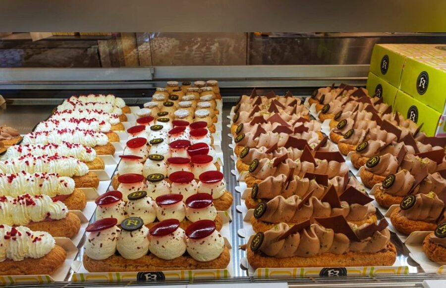 Bucharest: Sweet Delights History and Desserts Walking Tour - From Carol I’s statue to royal Bucharest, with eclair in hand