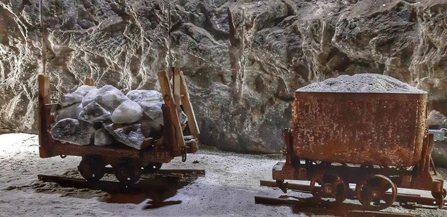 Bucharest: The Biggest Salt Mine in Europe & Wine Tasting - Timing and How the Day Flows (Without Feeling Rushed)