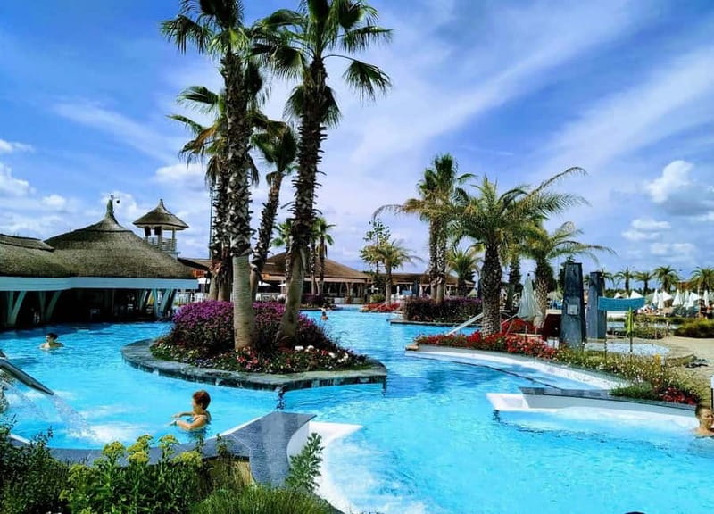 Bucharest: Therme Entry Ticket and Transfer - A real-world crowd tip for comfort