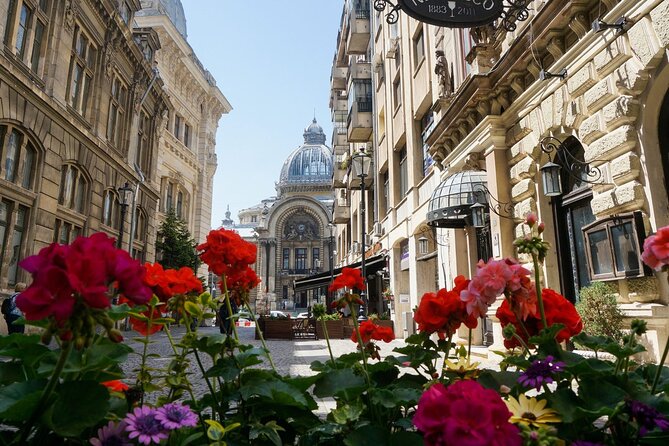 Bucharest VIP Bar Crawl in Lipscani 'Old Town' - The Lipscani timing that makes a bar crawl feel easy